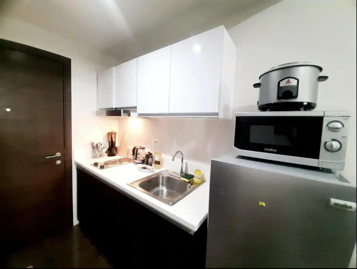 Air Residence Makati Manille Extérieur photo
